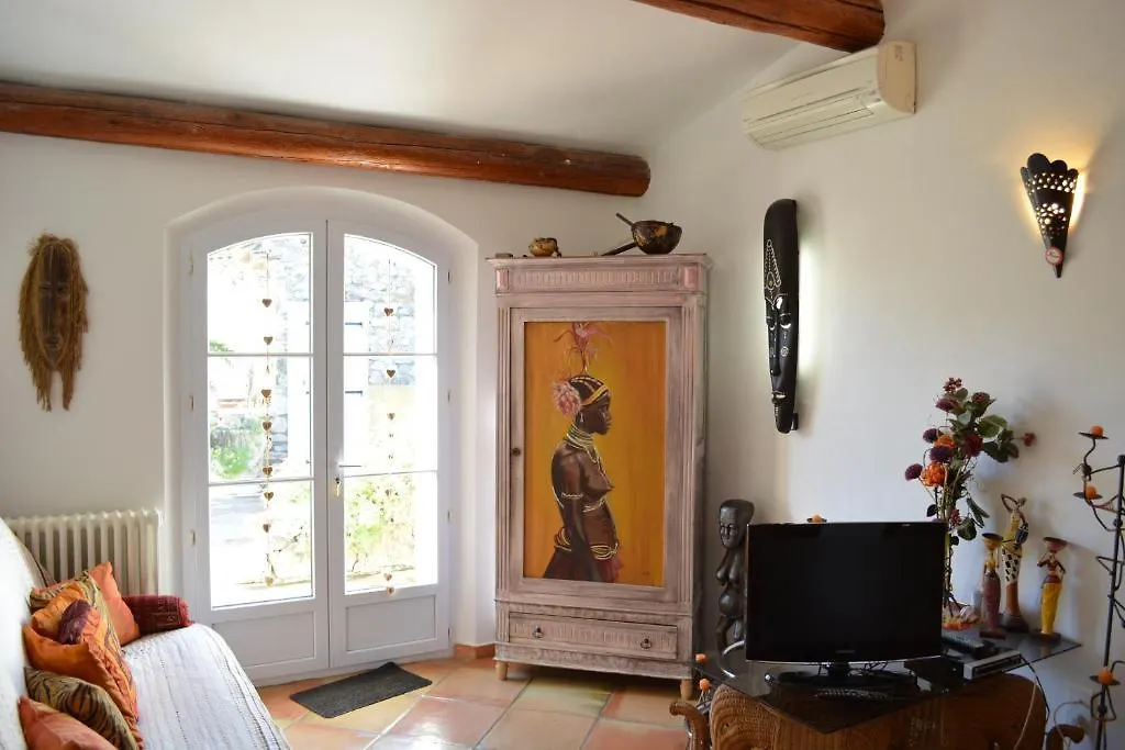 Parfum De Roses Bed & Breakfast Cogolin